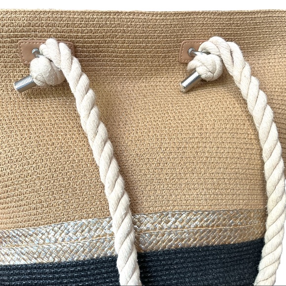 Straw Tote Beach Summer Bag with Rope Handles - Picture 2 of 9